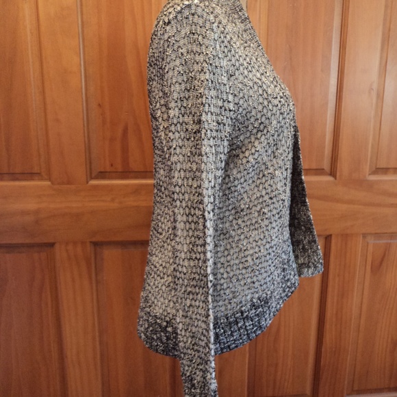 Sweater - Picture 4 of 6